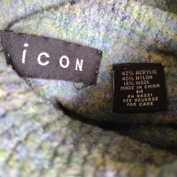 ICON Ombre Blue Green Purple Teal Knit Cable Turtleneck Medium - Picture 12 of 13